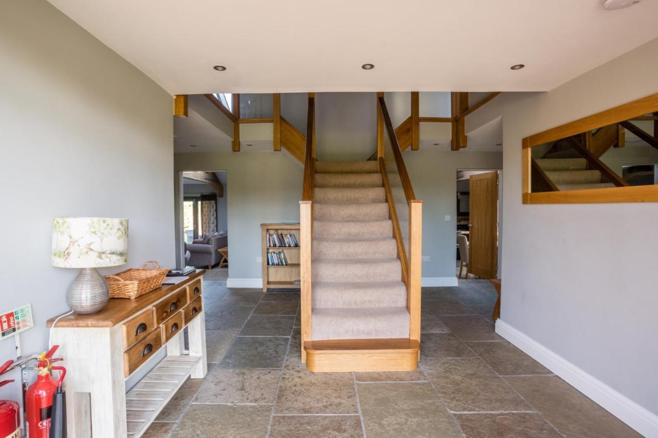 Keld Barn, Low Ploughlands Holiday Lets カークビー・ステファン エクステリア 写真