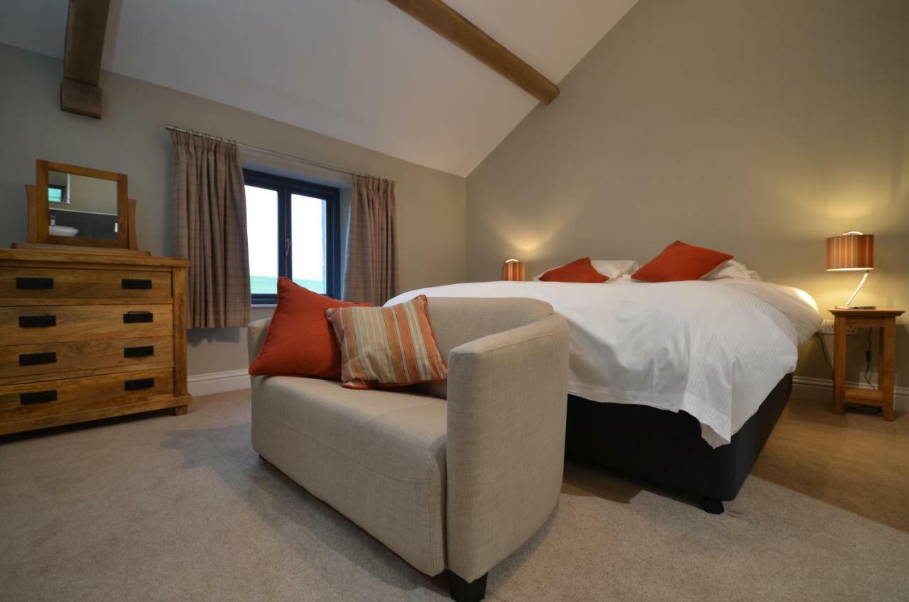 Keld Barn, Low Ploughlands Holiday Lets カークビー・ステファン エクステリア 写真